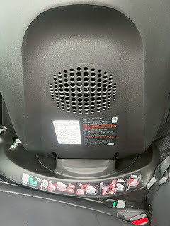 #開箱 高敏感寶寶！Chicco Seat105 i-Size 旋轉汽座實測（附車型搭配）