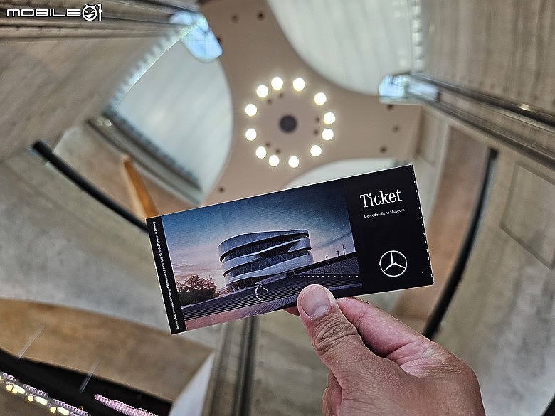 汽車發明140週年之我與Mercedes-Benz的故事分享|你的三芒星回憶會是什麼呢?