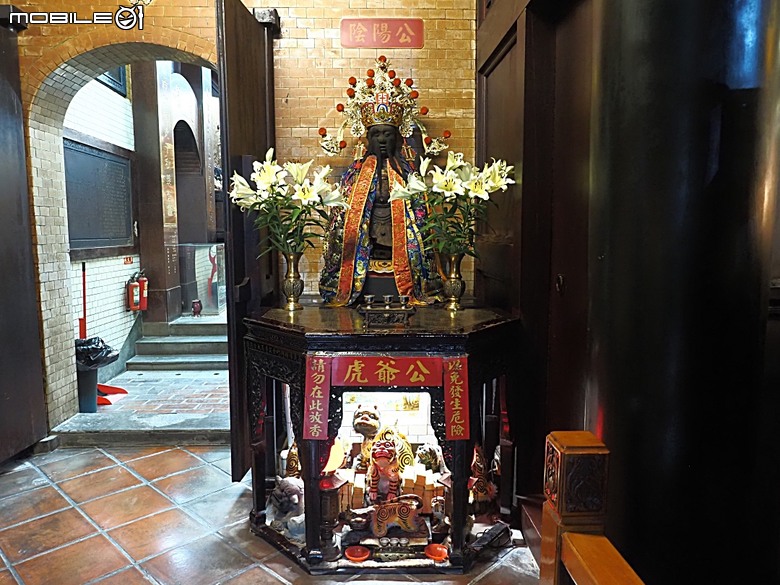 嘉義市立美術館、嘉義文化創意產業園區、嘉義城隍廟、嘉義市郵便局、文化路夜市，外掛美味可口的林聰明沙鍋魚頭、還有繁花似錦的臺南白河蓮花公園 — 2026 端午連假次日遊