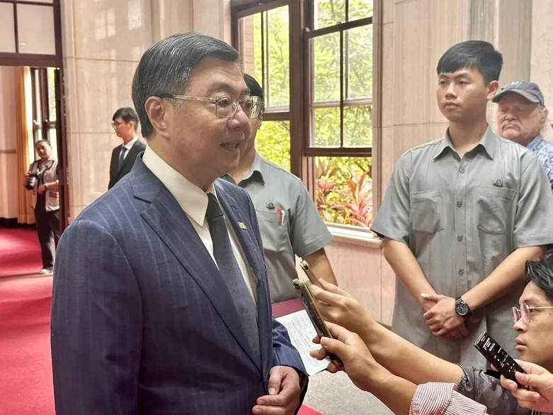 卓榮泰回應倒閣：倒閣是立法院的工作 解散國會是總統職權