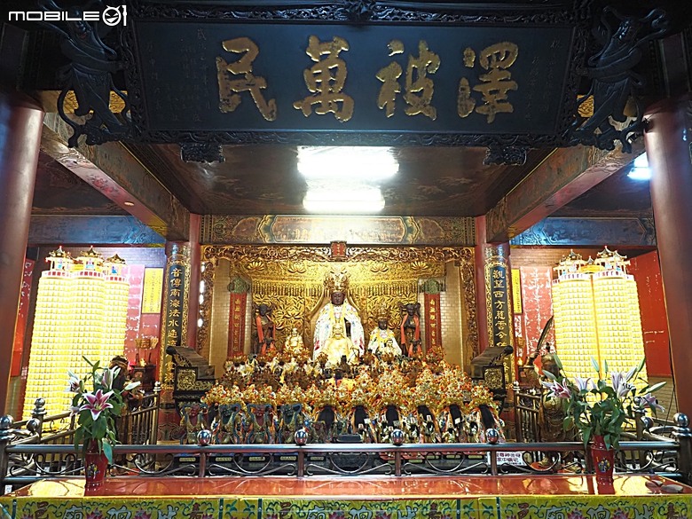 嘉義市立美術館、嘉義文化創意產業園區、嘉義城隍廟、嘉義市郵便局、文化路夜市，外掛美味可口的林聰明沙鍋魚頭、還有繁花似錦的臺南白河蓮花公園 — 2026 端午連假次日遊