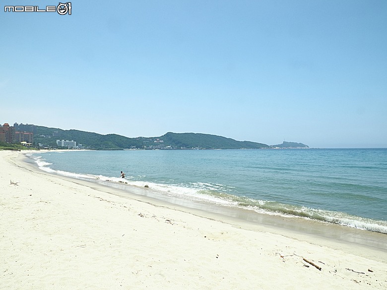 沙灘皮克敏探索之新北市篇 — 萬里海水浴場、金山中角、貢寮福隆海水浴場、石門白沙灣、三芝淺水灣、淡水沙崙、淡江大橋,還有Bossa Nova巴莎諾瓦海景餐廳與依海廚房之吃吃喝喝
