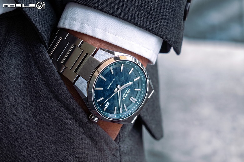 CASIO EDIFICE EFK-200 & EFK-110 體驗報告｜日製自動機芯配藍寶石水晶、這波升級太有感！
