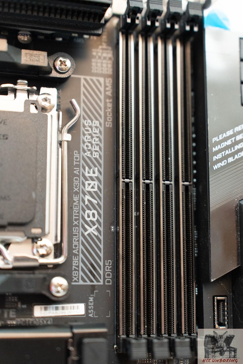 點我看大圖 94頂奢 技嘉X870E AORUS XTREME X3D