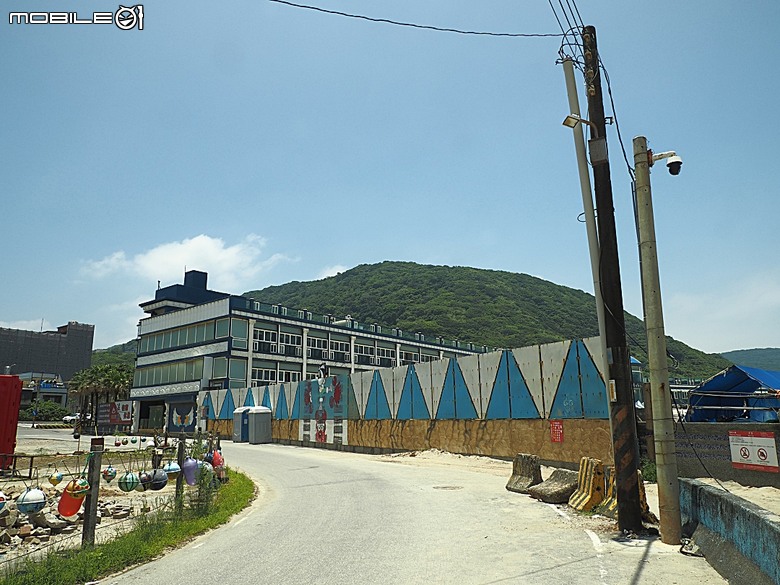 沙灘皮克敏探索之新北市篇 — 萬里海水浴場、金山中角、貢寮福隆海水浴場、石門白沙灣、三芝淺水灣、淡水沙崙、淡江大橋,還有Bossa Nova巴莎諾瓦海景餐廳與依海廚房之吃吃喝喝