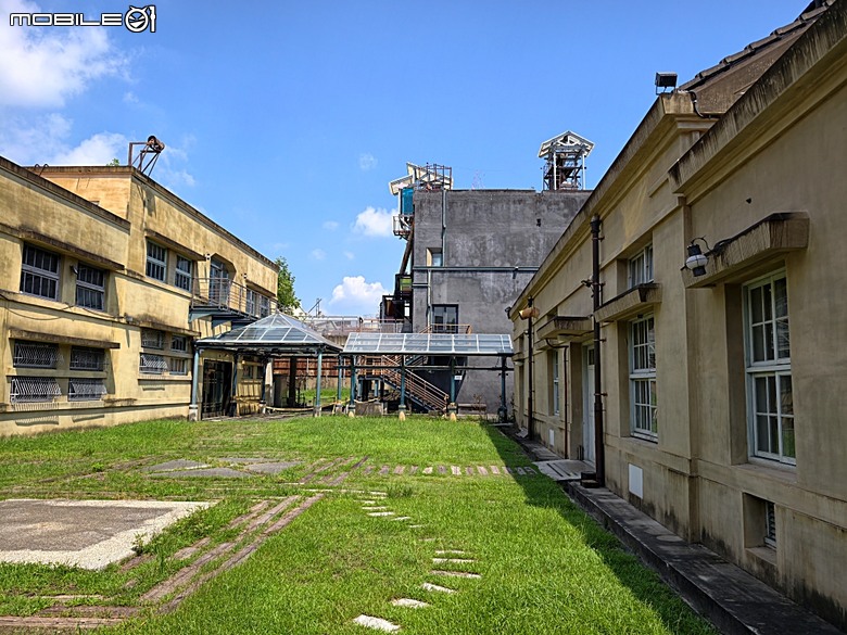 嘉義市立美術館、嘉義文化創意產業園區、嘉義城隍廟、嘉義市郵便局、文化路夜市，外掛美味可口的林聰明沙鍋魚頭、還有繁花似錦的臺南白河蓮花公園 — 2026 端午連假次日遊
