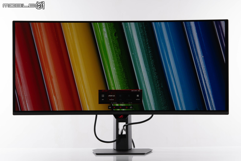 點我看大圖 ROG STRIX OLED XG34WCDMS 電競螢幕開箱實測 34 吋寬曲面與 280Hz 高更新率帶來流暢沉浸感受