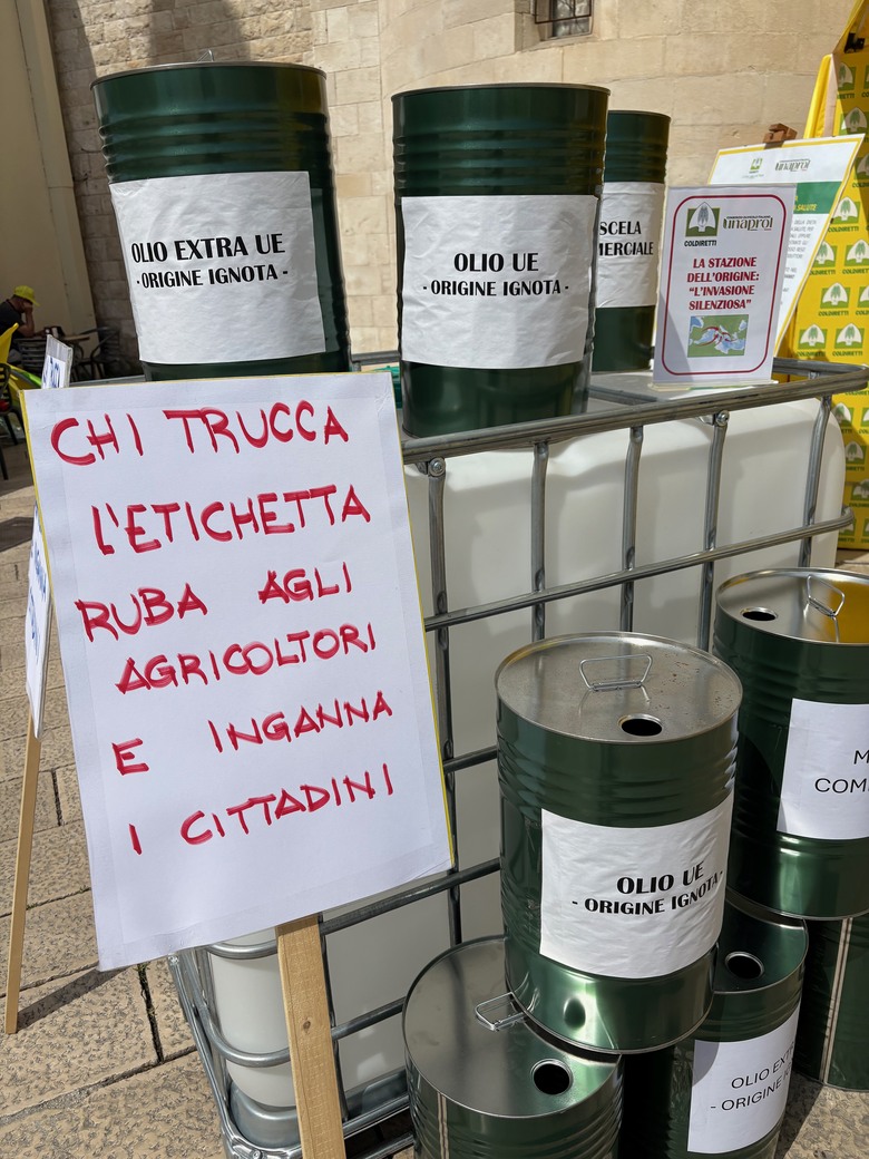 點我看大圖 意大利🇮🇹Bari巴里港之旅第一天,到達Matera馬泰拉古城