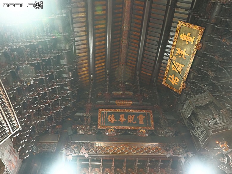 嘉義市立美術館、嘉義文化創意產業園區、嘉義城隍廟、嘉義市郵便局、文化路夜市，外掛美味可口的林聰明沙鍋魚頭、還有繁花似錦的臺南白河蓮花公園 — 2026 端午連假次日遊