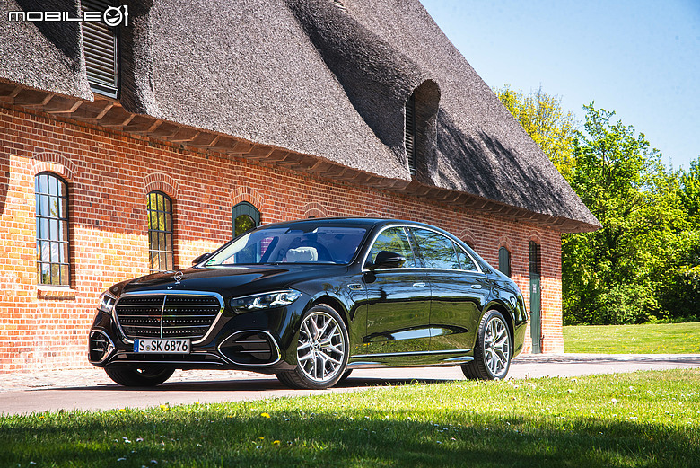 Mercedes-Benz 小改款 S-Class 德國漢堡試駕|更聰明、更全面,續寫旗艦新篇章!