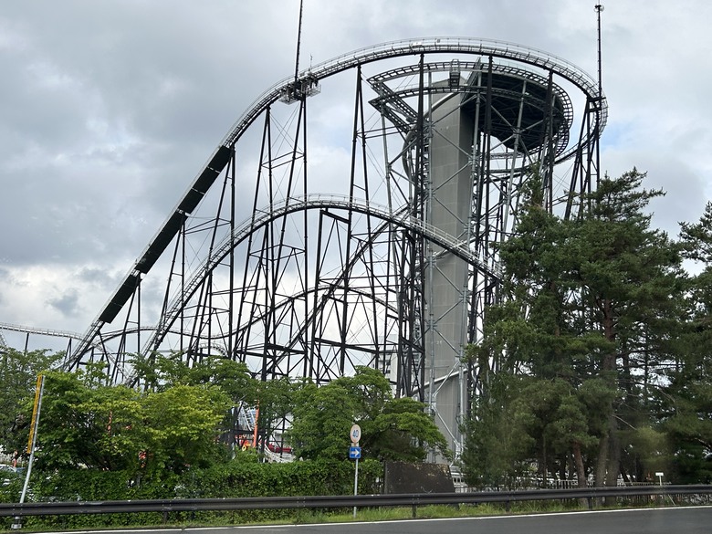 擱一擺雨中完登日本之顛-富士山