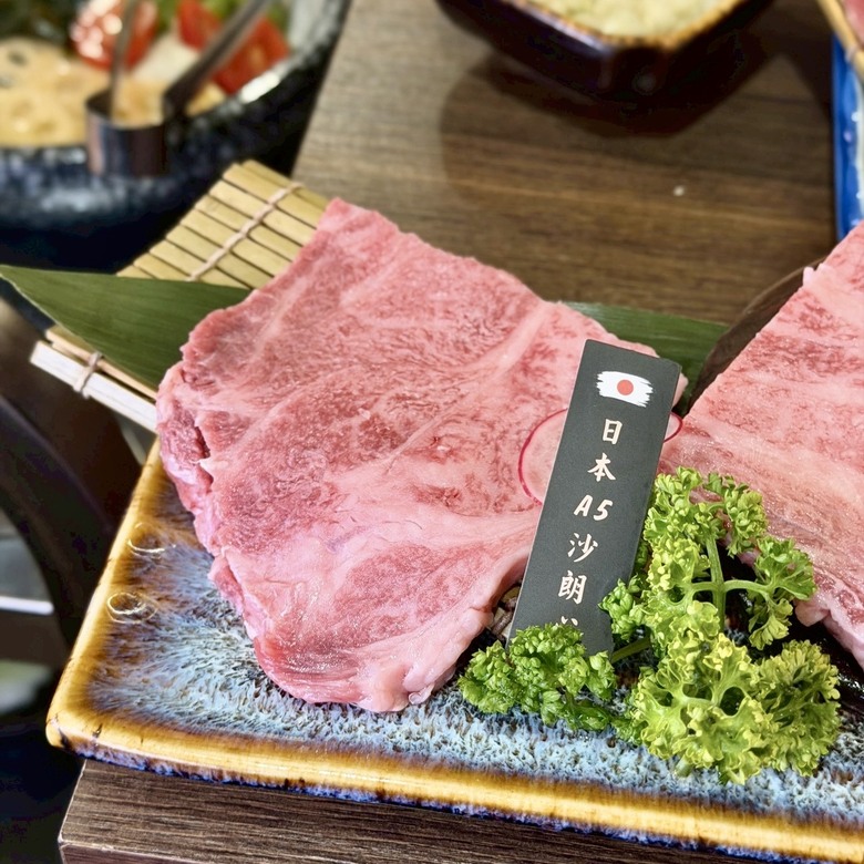 【食記】高雄燒肉推薦｜開到凌晨1點，晚下班也吃得到