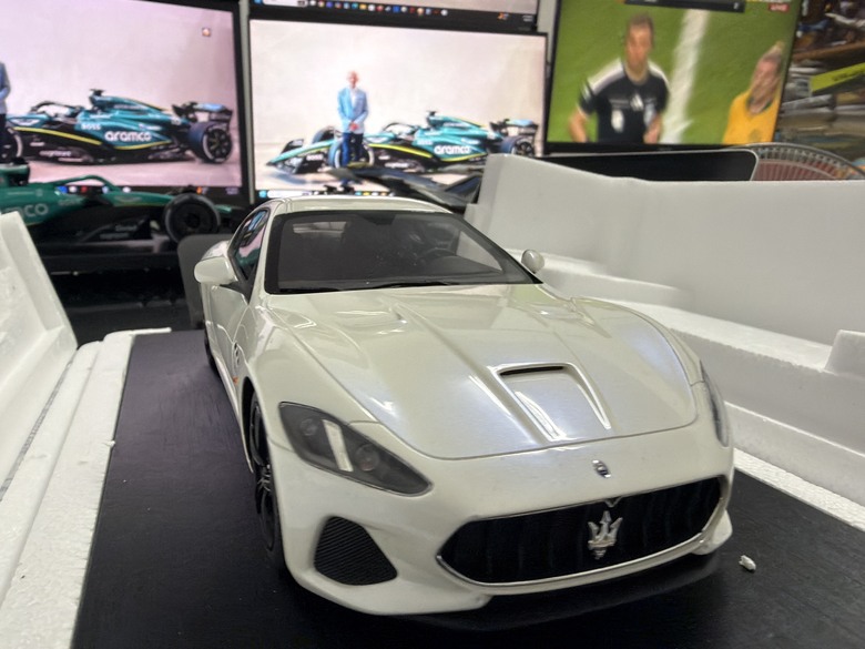 [開箱]1/18 Maserati GranTurismo