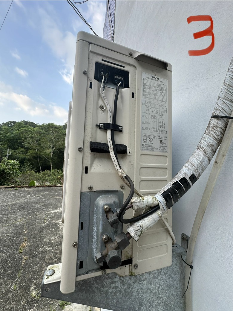 冷氣室外機