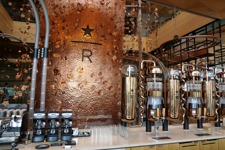 中目黑 STARBUCKS RESERVE(R) ROASTERY TOKYO