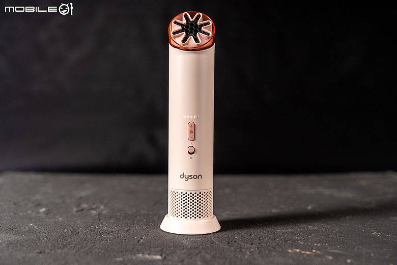 Dyson HushJet Mini Cool 開箱實測|無扇葉手持風扇真能成為夏天隨身降溫神器嗎?