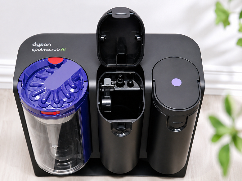 【實測】懂你的潔癖！Dyson Spot+Scrub&trade; Ai 掃拖機器人：拯救赤腳強迫症