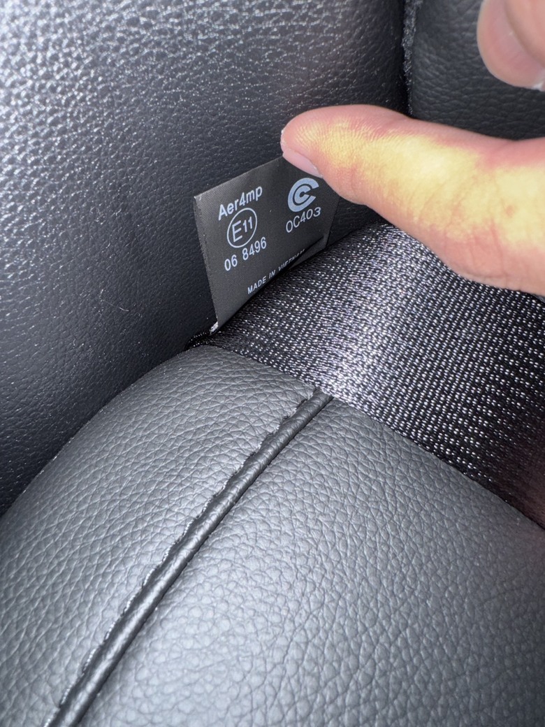 KIA車輛後座安全帶標示統計