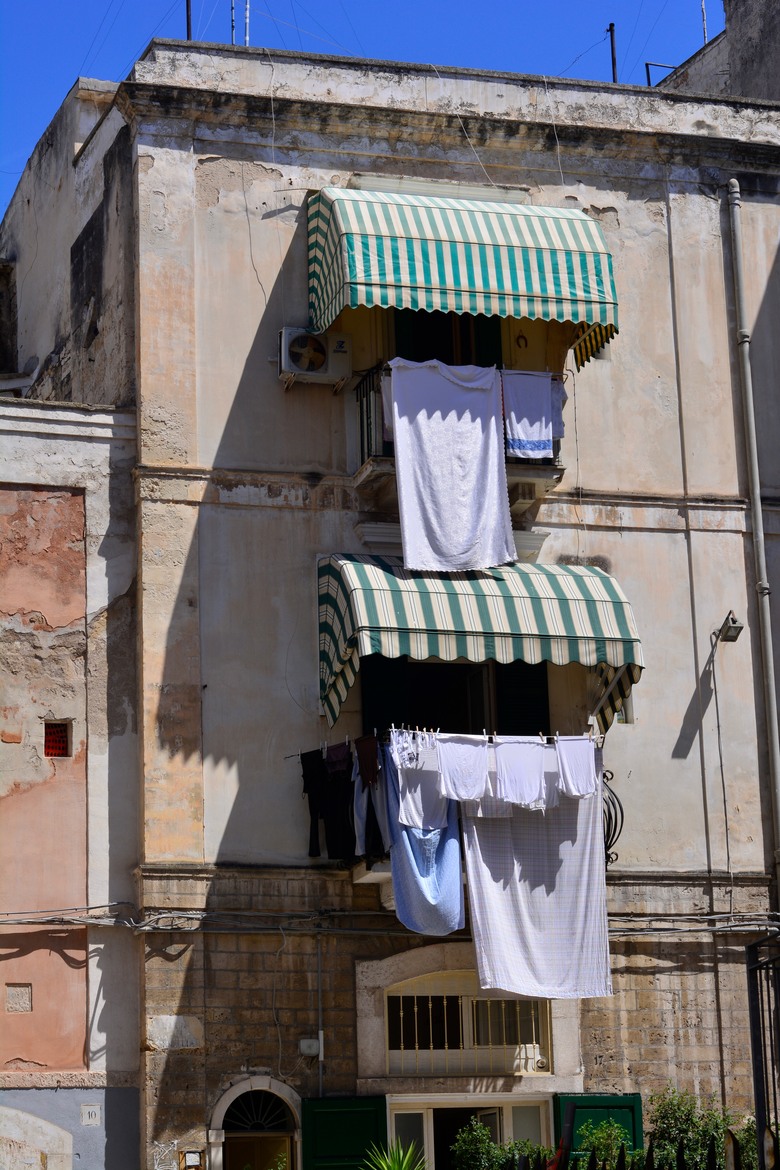點我看大圖 意大利🇮🇹Bari巴里港之旅第一天,到達Matera馬泰拉古城