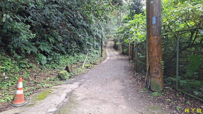 【郊山走走】拉繩攀爬登頂猴山岳前峰,猴山岳連走貓空圓山、岐山古道