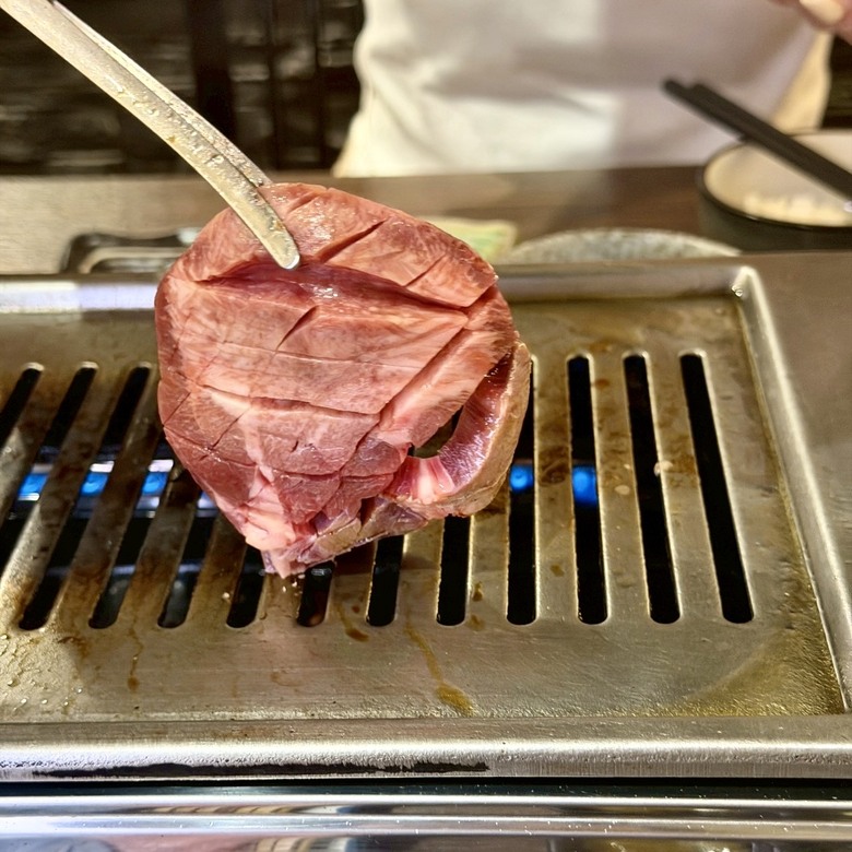 【食記】高雄燒肉推薦｜開到凌晨1點，晚下班也吃得到