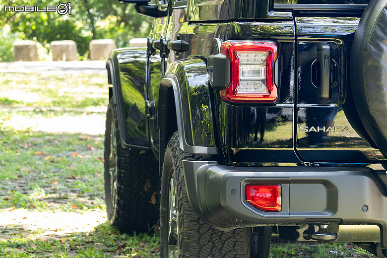 Jeep Wrangler Rubicon/Sahara 試駕｜歷經考驗的越野實力，帶你勇闖世界的每個角落！