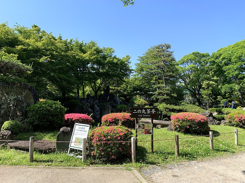 ＜日本＞2024～有個誤會但覺得照片很美的「名古屋一日遊」：東京外星人快閃店、大須觀音、名古屋城(？）、熱田神宮