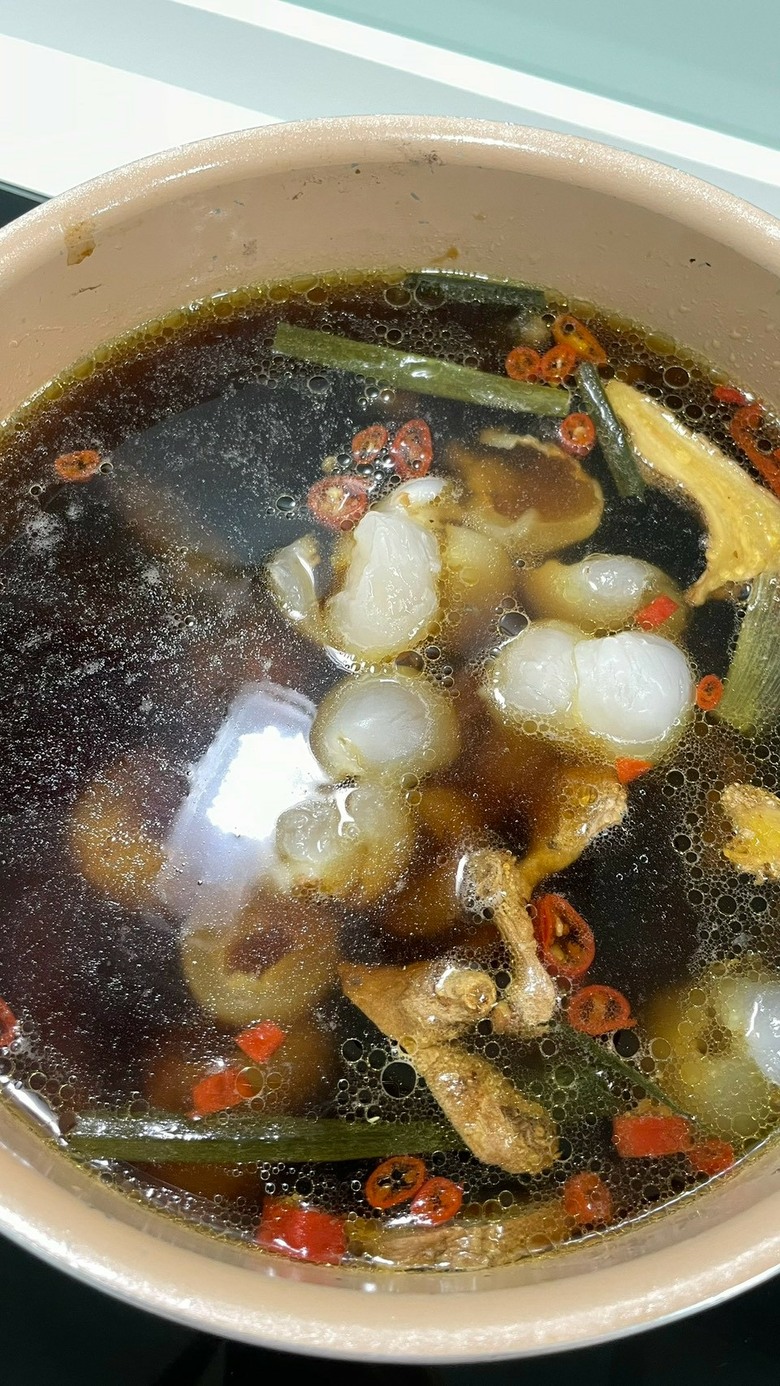 超涮嘴的荔枝滷雞腳