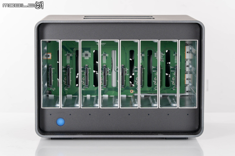 LaCie 8big Pro5 Thunderbolt 5 外接硬碟陣列開箱體驗 兼具超大容量與高速傳輸的儲存選擇