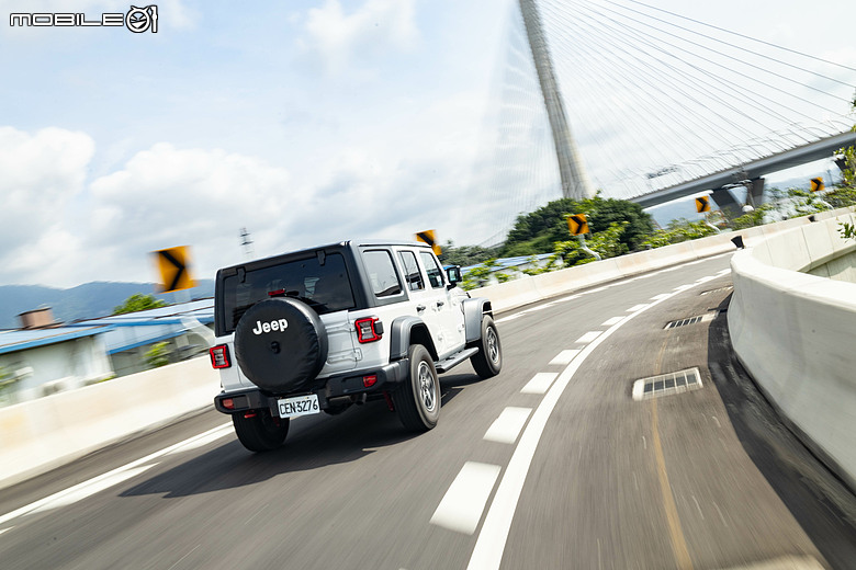 Jeep Wrangler Rubicon/Sahara 試駕｜歷經考驗的越野實力，帶你勇闖世界的每個角落！