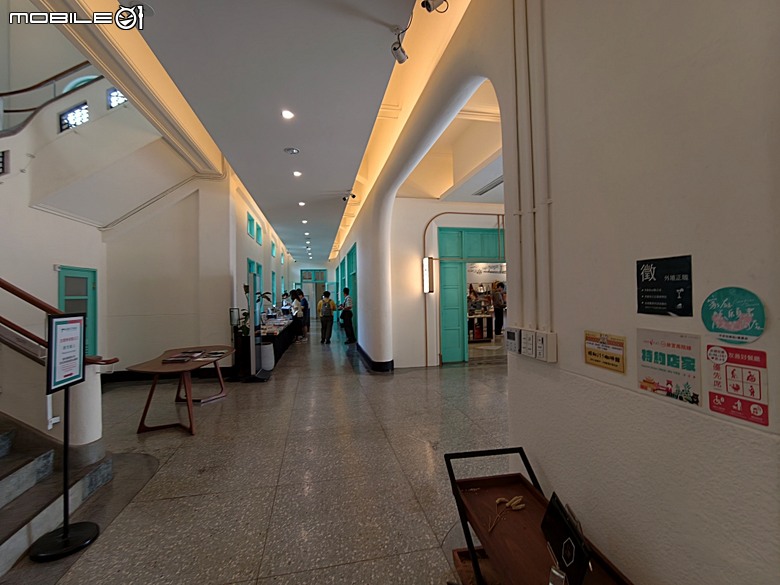 嘉義市立美術館、嘉義文化創意產業園區、嘉義城隍廟、嘉義市郵便局、文化路夜市，外掛美味可口的林聰明沙鍋魚頭、還有繁花似錦的臺南白河蓮花公園 — 2026 端午連假次日遊