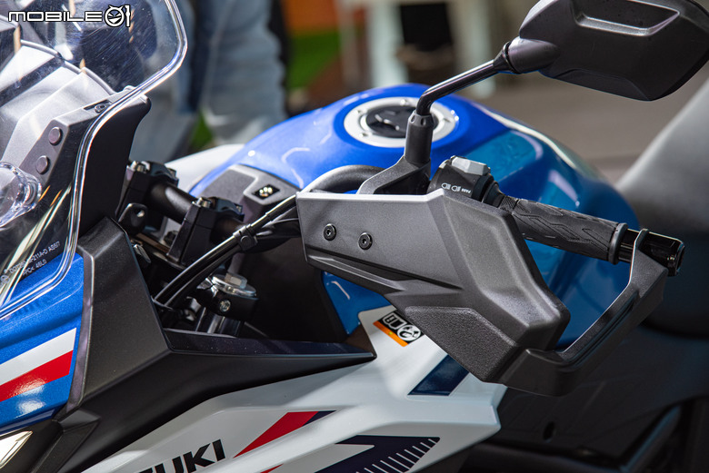 34.8萬衝擊中排量GT車型市場！SUZUKI SV7-GX5跨界遨遊上市發表！