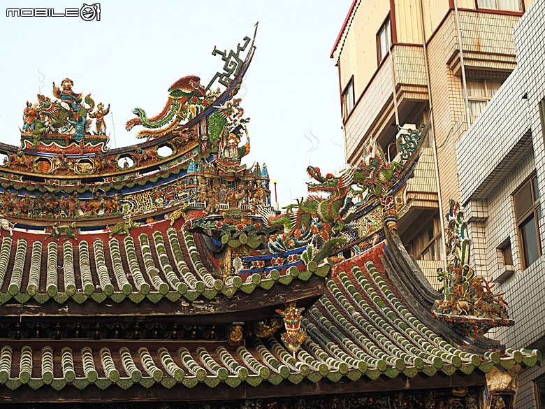 嘉義市立美術館、嘉義文化創意產業園區、嘉義城隍廟、嘉義市郵便局、文化路夜市，外掛美味可口的林聰明沙鍋魚頭、還有繁花似錦的臺南白河蓮花公園 — 2026 端午連假次日遊