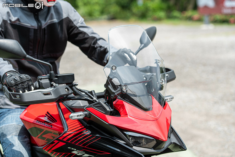 HONDA CB1000 GT 試駕｜不再做選擇，四缸、電懸、運動、舒適我全都要！