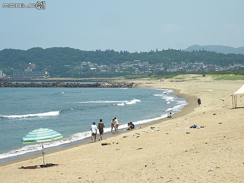 沙灘皮克敏探索之新北市篇 — 萬里海水浴場、金山中角、貢寮福隆海水浴場、石門白沙灣、三芝淺水灣、淡水沙崙、淡江大橋,還有Bossa Nova巴莎諾瓦海景餐廳與依海廚房之吃吃喝喝