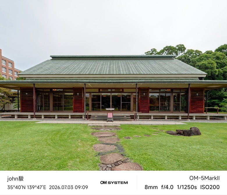 再看一次東京第一日(清澄庭園、藍瓶咖啡、OMSYSTEM PLAZA、炸牛排元村、東京鐵塔)(OM SYSTEM OM-1II、OM-3、OM-5II、TG-7)