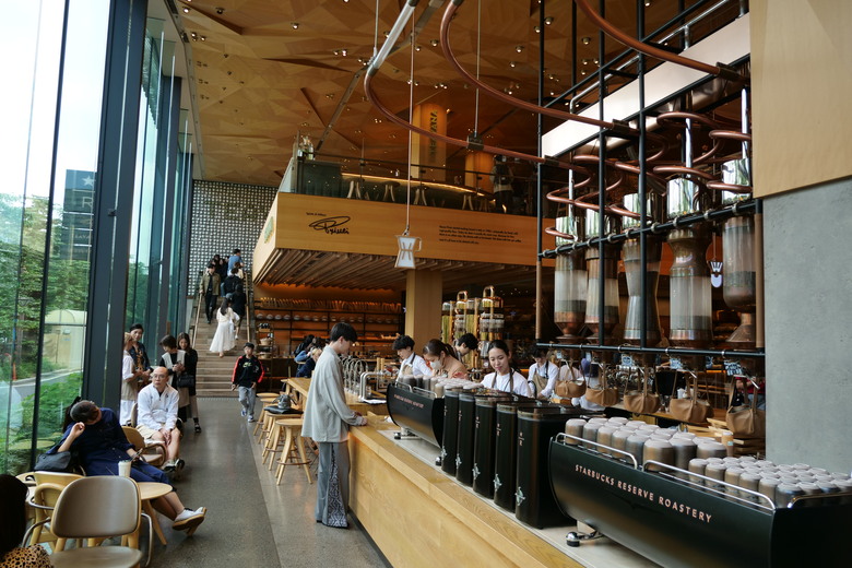 中目黑 STARBUCKS RESERVE(R) ROASTERY TOKYO