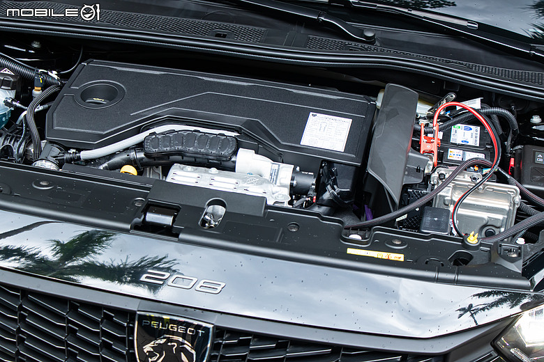 【採訪】小改款Peugeot 208正式發表，單一車型99.8萬元！