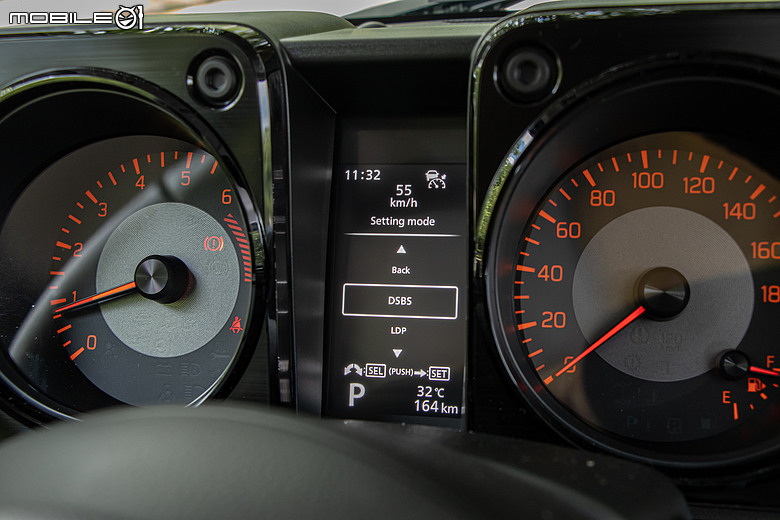 Suzuki Jimny 新年式試駕|補齊ACC、價格凍漲,不再只是任性的大玩具!