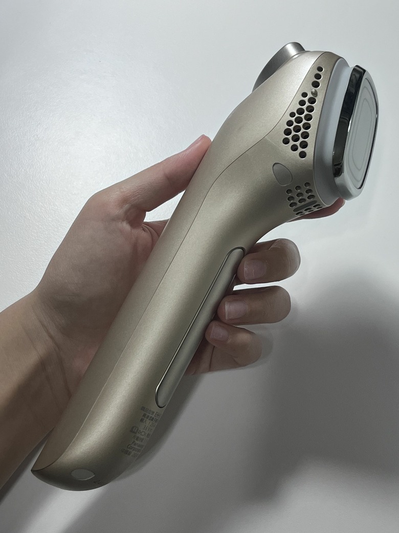 #開箱 下班後的偽貴婦儀式感:Panasonic EH-ST99 美容儀實測
