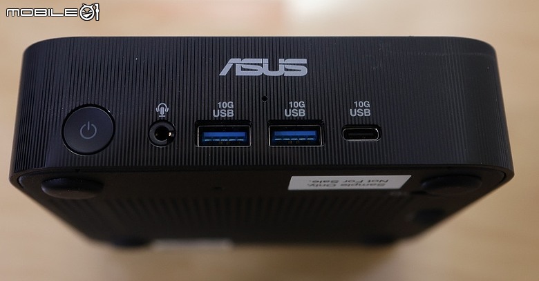 點我看大圖 迷你小巧功能強大 ASUS 商用級 ExpertCenter PN54-S1