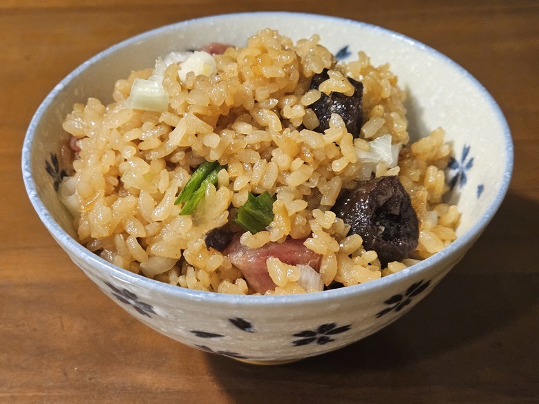 臘味煲仔飯