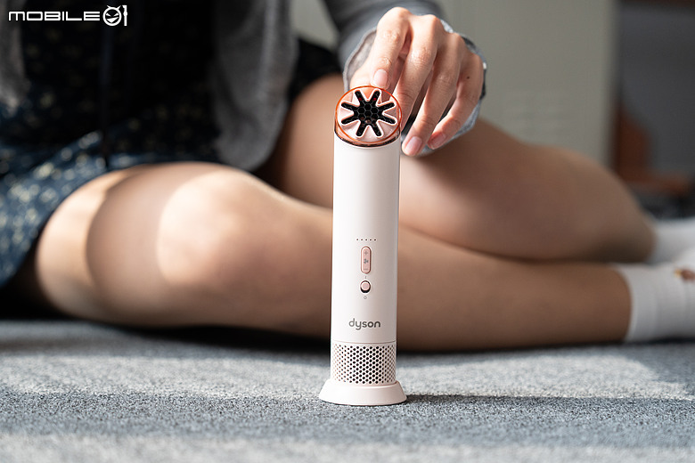 Dyson HushJet Mini Cool 開箱實測|無扇葉手持風扇真能成為夏天隨身降溫神器嗎?