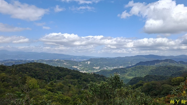 【郊山走走】拉繩攀爬登頂猴山岳前峰,猴山岳連走貓空圓山、岐山古道