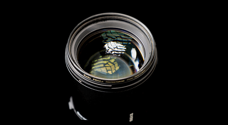 打破平價鏡頭印象,MEIKE 85mm F1.4 MIX II 展現成熟工藝 ▏開箱實用測試
