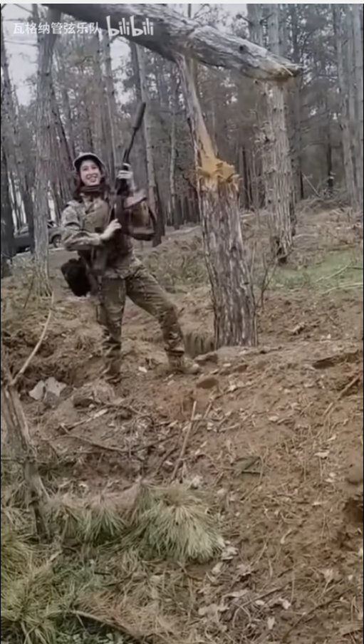 剛剛在B站看到的烏克蘭女兵影片，雖然活下了，可是......