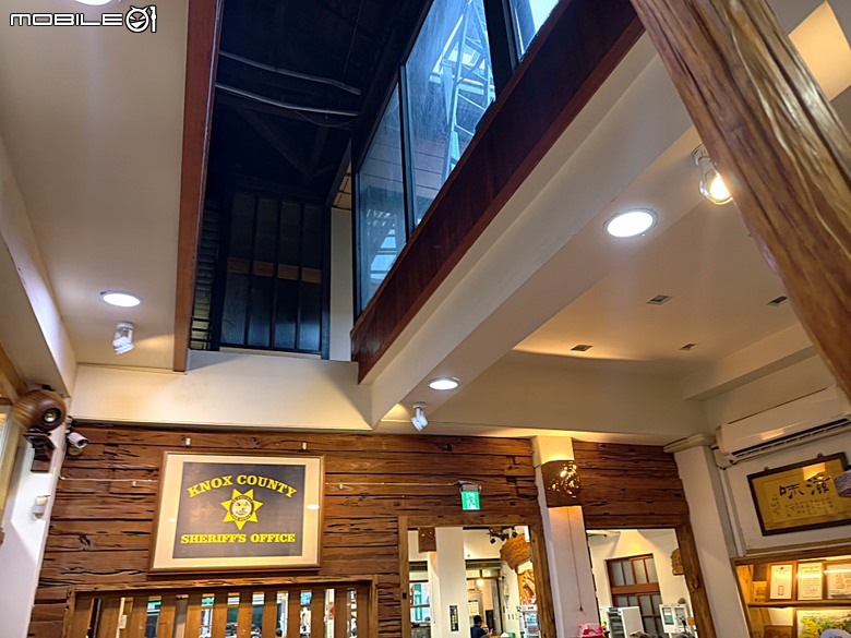 嘉義市立美術館、嘉義文化創意產業園區、嘉義城隍廟、嘉義市郵便局、文化路夜市，外掛美味可口的林聰明沙鍋魚頭、還有繁花似錦的臺南白河蓮花公園 — 2026 端午連假次日遊