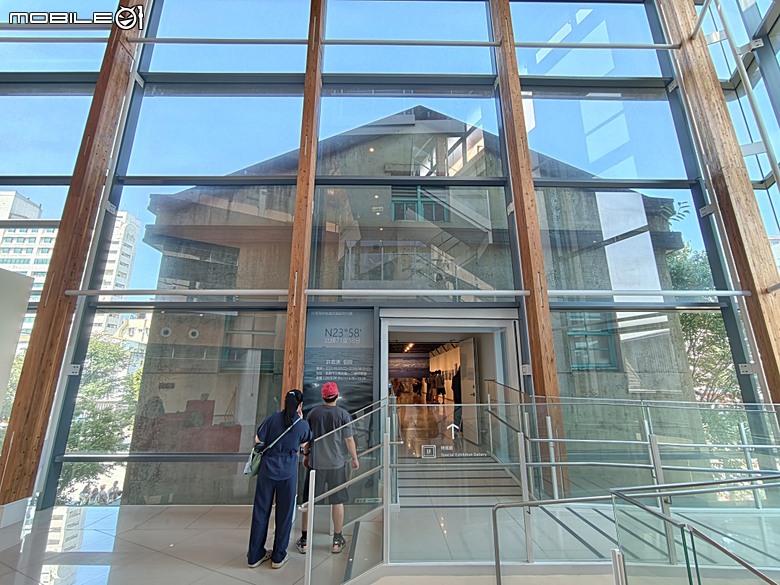 嘉義市立美術館、嘉義文化創意產業園區、嘉義城隍廟、嘉義市郵便局、文化路夜市，外掛美味可口的林聰明沙鍋魚頭、還有繁花似錦的臺南白河蓮花公園 — 2026 端午連假次日遊