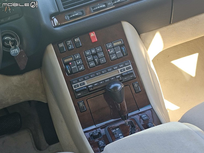 經典試駕|Mercedes-Benz W140 600 SEL,12缸大水牛的無窮魅力!