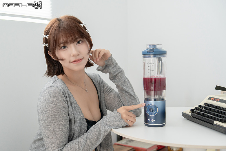 Ninja Blast Max 無線調理機｜650ml 大容量、無線碎冰，果昔走到哪打到哪